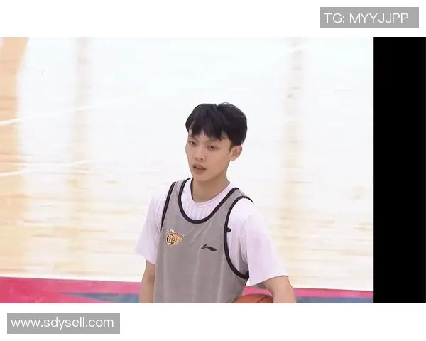 徐杰：从篮球新星到职业生涯的崭新篇章与未来展望