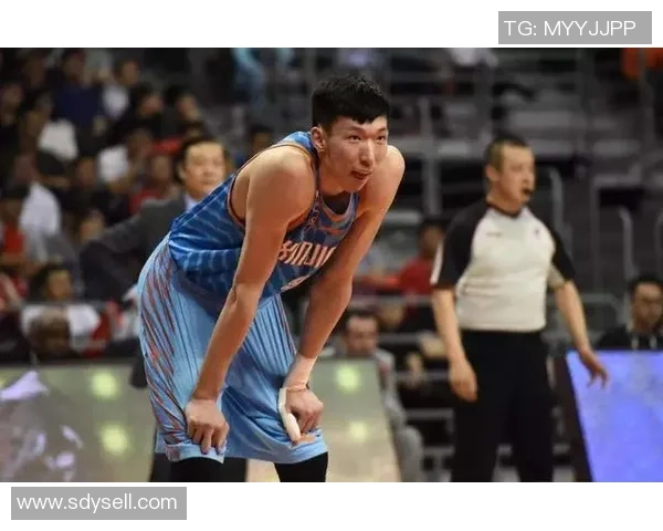 陈林坚的篮球之路：从默默无闻到CBA明星的奋斗历程与成长故事